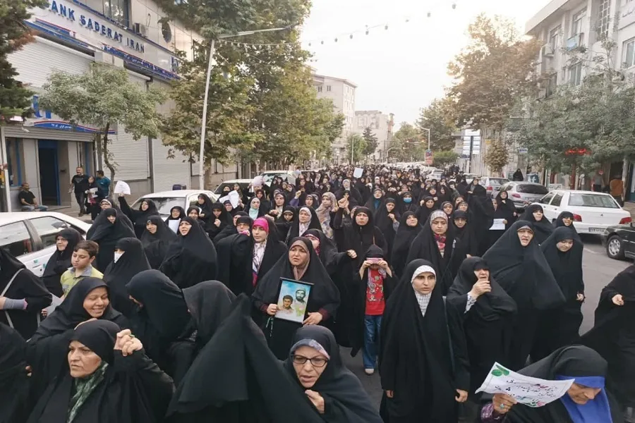 گردهمایی‌ حجاب و عفاف احیای امر به معروف و نهی از منکر است