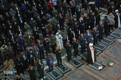 مسجد مقدس جمکران در شب نیمه شعبان