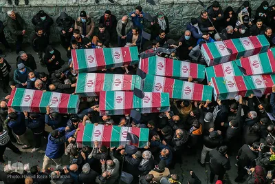 تشییع آلاله‌های گمنام در معراج الشهدای تهران