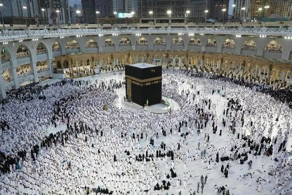 Condição saudita sobre vacinação de peregrinos do Hajj