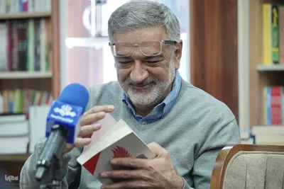 جشن انتشار «کتاب کمان» یادداشت‌های روزانه هدایت‌الله بهبودی
