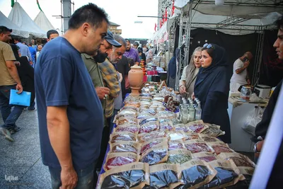 بیست‌وچهارمین نمایشگاه «عطر سیب»