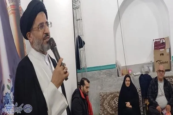 اعتکاف از جلوه‌های ارزشمند بندگی و خودسازی است