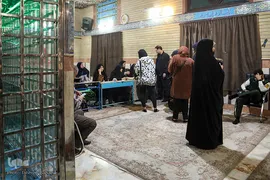 جلوه‌هایی از حضور پرشور مردم در ساعات پایانی انتخابات