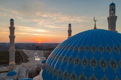 Einweihung der größten Moschee Zentralasiens