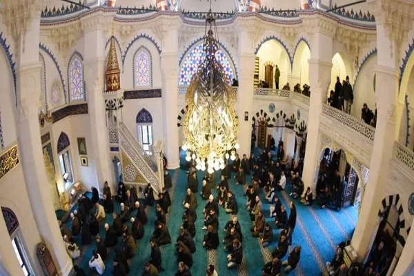 Almanya Müslümanları camilerde güvenlik önlemlerinin artırılmasını istedi