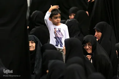 دیدار خانواده‌های شهدای هفتم تیر و مدافع حرم با رهبر انقلاب
