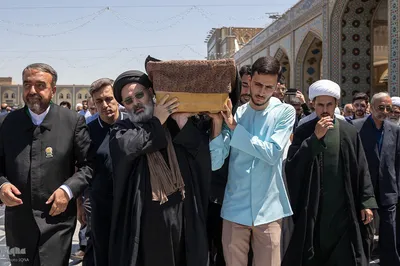 مراسم تشییع محمدحسین حشمت‌پور در حرم رضوی