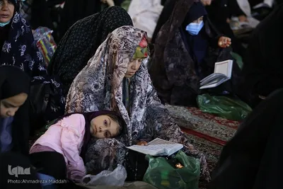 مراسم سوگواری شب شهادت امام جعفر صادق(ع) در حرم شاهچراغ‎‎