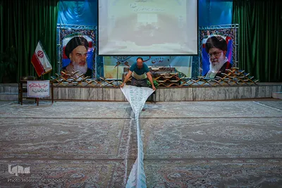 «در هواخوری خدا» مددجویان زندان قم