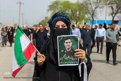 تشییع دریابان پاسدار شهید علیرضا تنگسیری در آبادان