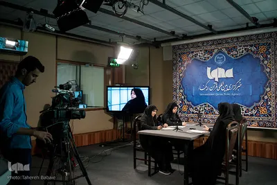 پانزدهمین نشست «با یاوران وحی»
