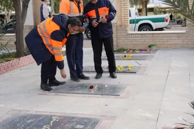 غبارروبی گلزار شهدای شهرستان پلدختر با حضور استاندار لرستان