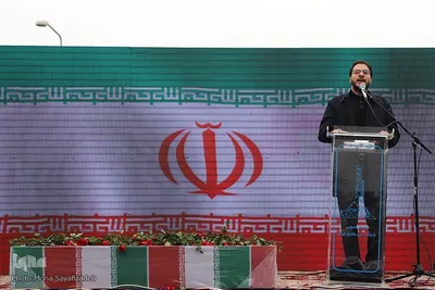 تشییع شهید گمنام در شرکت ملی حفاری