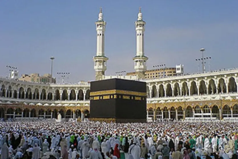 Suudi Arabistan 300 bin kayıtsız hacıyı geri gönderdi