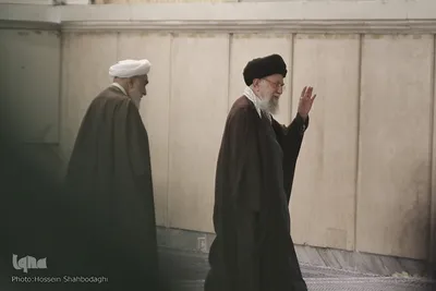 حضور مقام معظم رهبری در پای صندوق رای