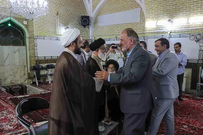 دیدارعوامل اجرایی سی و هشتمین جشنواره ملی قرآن با پدر شهید آیت‌الله آل‌هاشم‎