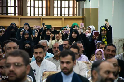 مراسم عمامه‌گذاری طلاب حوزه علمیه اصفهان