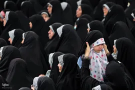 دیدار هزاران نفر از بسیجیان با رهبر انقلاب