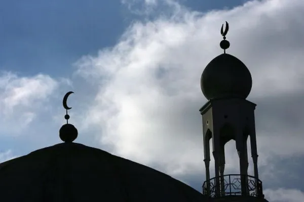 İngiltere Birmingham camii saldırganı suçunu itiraf etti