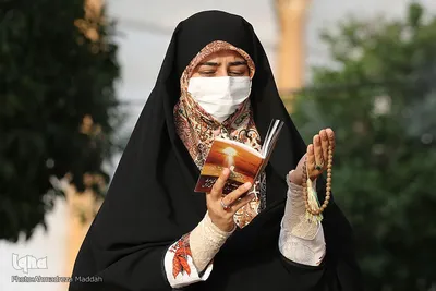 مراسم قرائت دعای پرفیض عرفه در حرم مطهر حضرت شاهچراغ(ع) شیراز