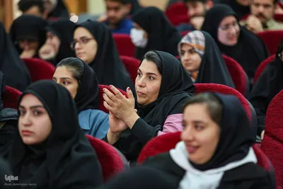 نشست صمیمی تشکل‌های دانشجویی فارس با امام جمعه شیراز
