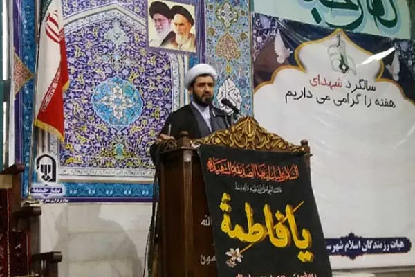 جنایت آمریکا در حق مجری پرس‌ تی‌وی کمتر از جنایت خاشقچی نیست