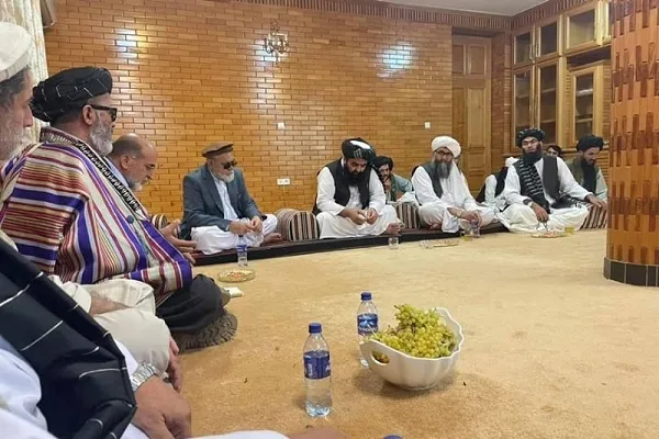 په افغانستنا کې طالبانو او د پنجشیر د مقاومت جبهې خبرې کړي دي