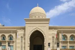 عرب امارات؛
ایک سال میں ۲۶۰۰ افراد «مکتوم» حفظ مرکز میں رجسٹرڈ