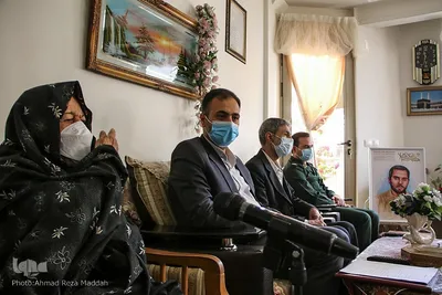 دیدار با خانواده شهید «مهدی اثنی عشری» شهید شاخص هنرمند استان فارس‎‎
