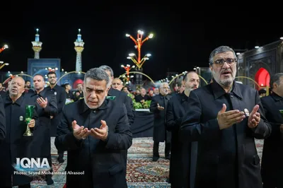 آیین خطبه‌خوانی شب شهادت امام رضا(ع) در حرم مطهر رضوی