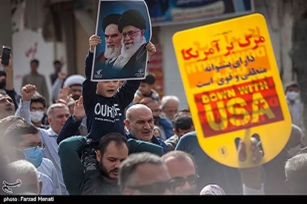 استکبار جهانی تنها ذینفع حمله تروریستی در شیراز است