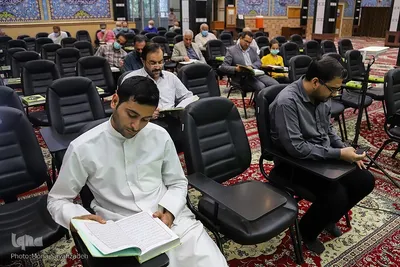 جزءخوانی قرآن در حسینیه امام رضا(ع) اهواز
