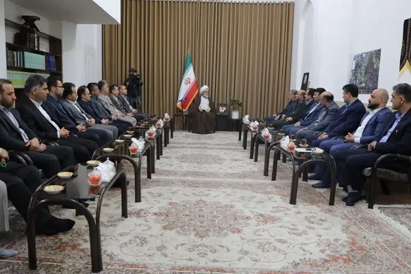 حمایت از کارگران سرمایه‌گذاری برای آینده اقتصادی کشور است