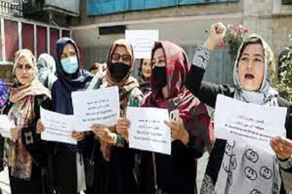 अफगानिस्तान में महिलाओं की स्थिति हो रही बदतर, तालिबान राज को बताया बड़ी त्रासदी, जानिए किसने जताई चिंता?