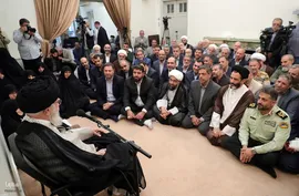 دیدار دست اندرکاران کنگره بزرگداشت ۹ هزار و ۸۰۰ شهید استان کرمانشاه با رهبر معظم انقلاب