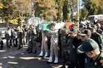 تشییع پیکر شهدای گمنام بر روی دستان مردم لرستان