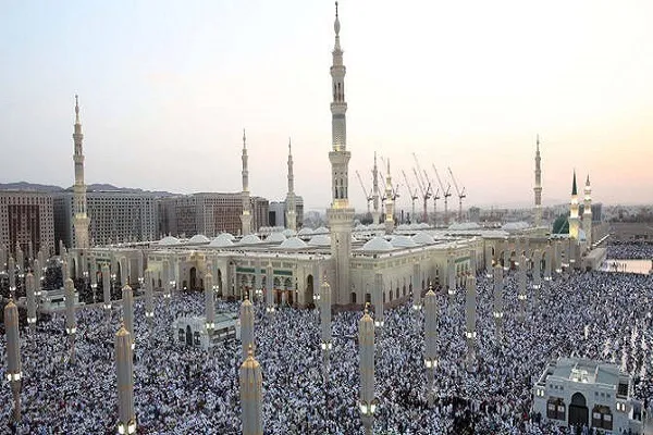 Pagtitipon sa Medina Nilalayon na Pagyamanin ang Karanasan ng mga Peregrino ng Umrah, mga Bisita