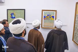 آیین رونمایی از تابلوی «حجاب» اثر هنری حجت الاسلام آرش نیک‌نژاد، هنرمند خوزستانی در گالری ریم اهواز