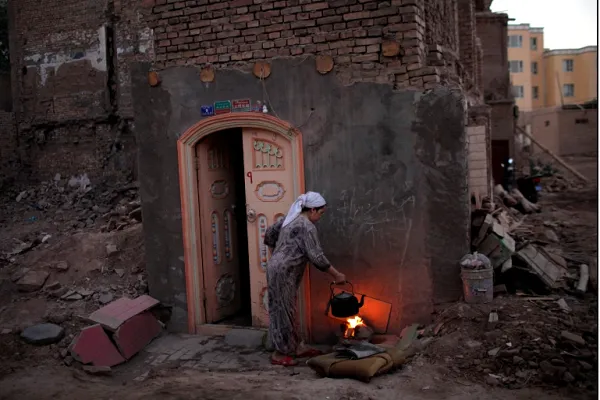 کمیسر حقوق بشر: در مورد گزارش مسلمانان اویغور به شدت تحت فشار هستم