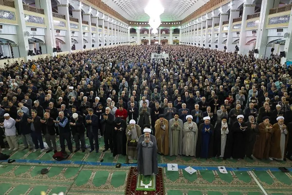 اقامه نماز جمعه تبریز