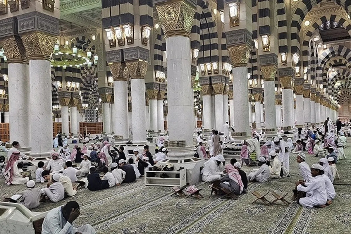 Zaidi ya wanafunzi 60,000 washiriki vikao vya Qur’ani kila siku katika Msikiti wa Mtume