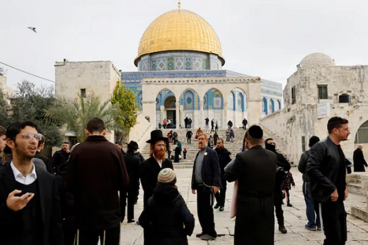 Israeli Minister, Settlers’ Desecration of Al-Aqsa Draws Global Condemnation  