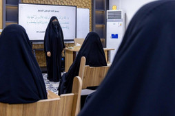 العتبة العباسية تقيم دورةً تطويرية لمُحَكِّمات المسابقات القرآنية