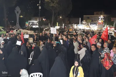 تجمع مردم انقلابی ملایر در موج صد و سی و هفت