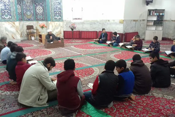 آشنایی با مهم‌ترین آثار تربیتی نماز