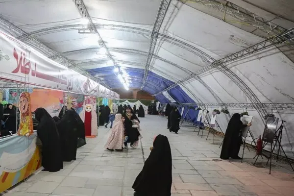 برپایی نمایشگاه «بهار در بهار» در حرم بانوی کرامت