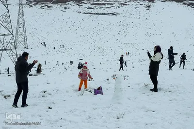 برف بازی به وقت اصفهان