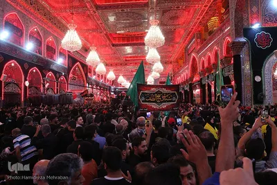 حرم مطهرحضرت اباعبدالله الحسین‌(ع) در روز اربعین