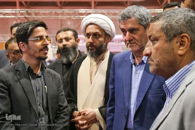 بازدید مسئولین از نمایشگاه قرآنی شیراز
